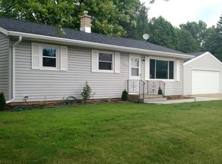 4050 Lancer Cir, Manitowoc, WI 54220