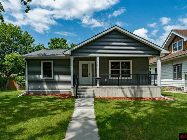414 South Ave, North Mankato, MN 56003