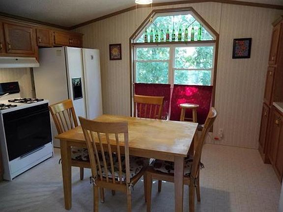 3rd image of 3509 W Hill Dr