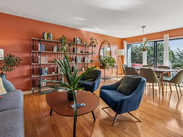 710 E 22nd St APT 303, Oakland, CA 94606