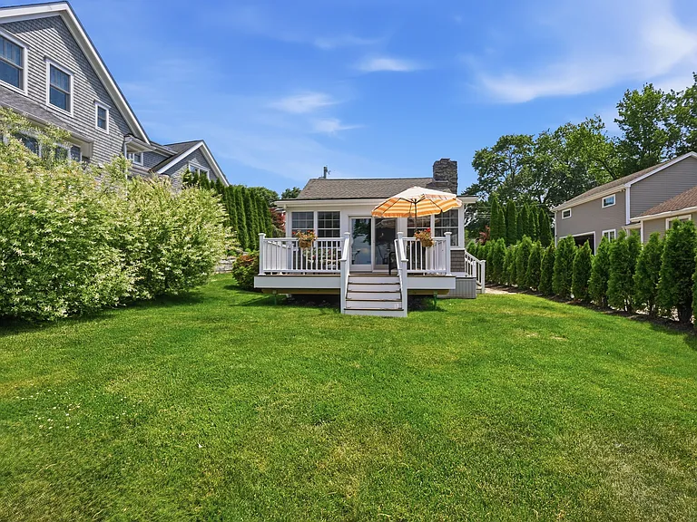 11 Cedar Dr — Photo 39
