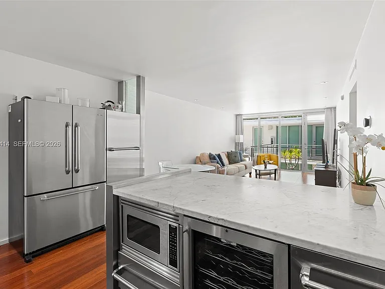 1601 West Ave #202 — Photo 12