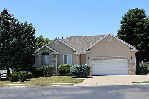 1369 N 2925 W Photo 1