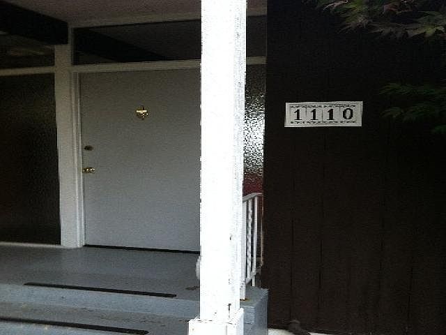1st image of 1110 W 4th St