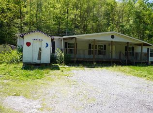 3142 Buffalo Creek Rd, Amherstdale, WV 25607