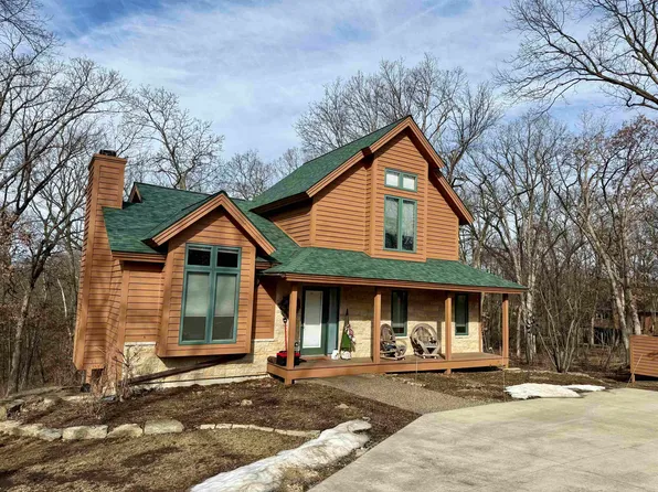 1 Tamarack Row, Galena, IL 61036