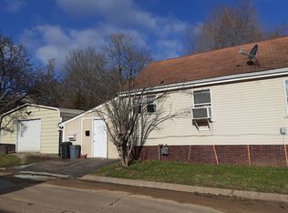 17 Maupin Rd, Huntington, WV 25705