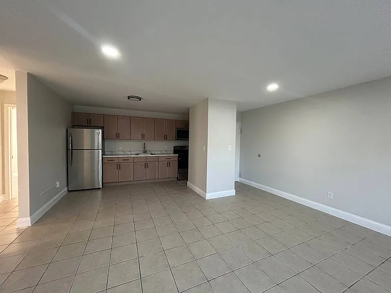 18 Hampton Rd #D10 — Photo 20