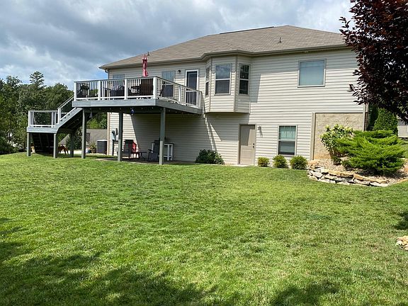 5th image of 575 Sir Carlos Dr #117