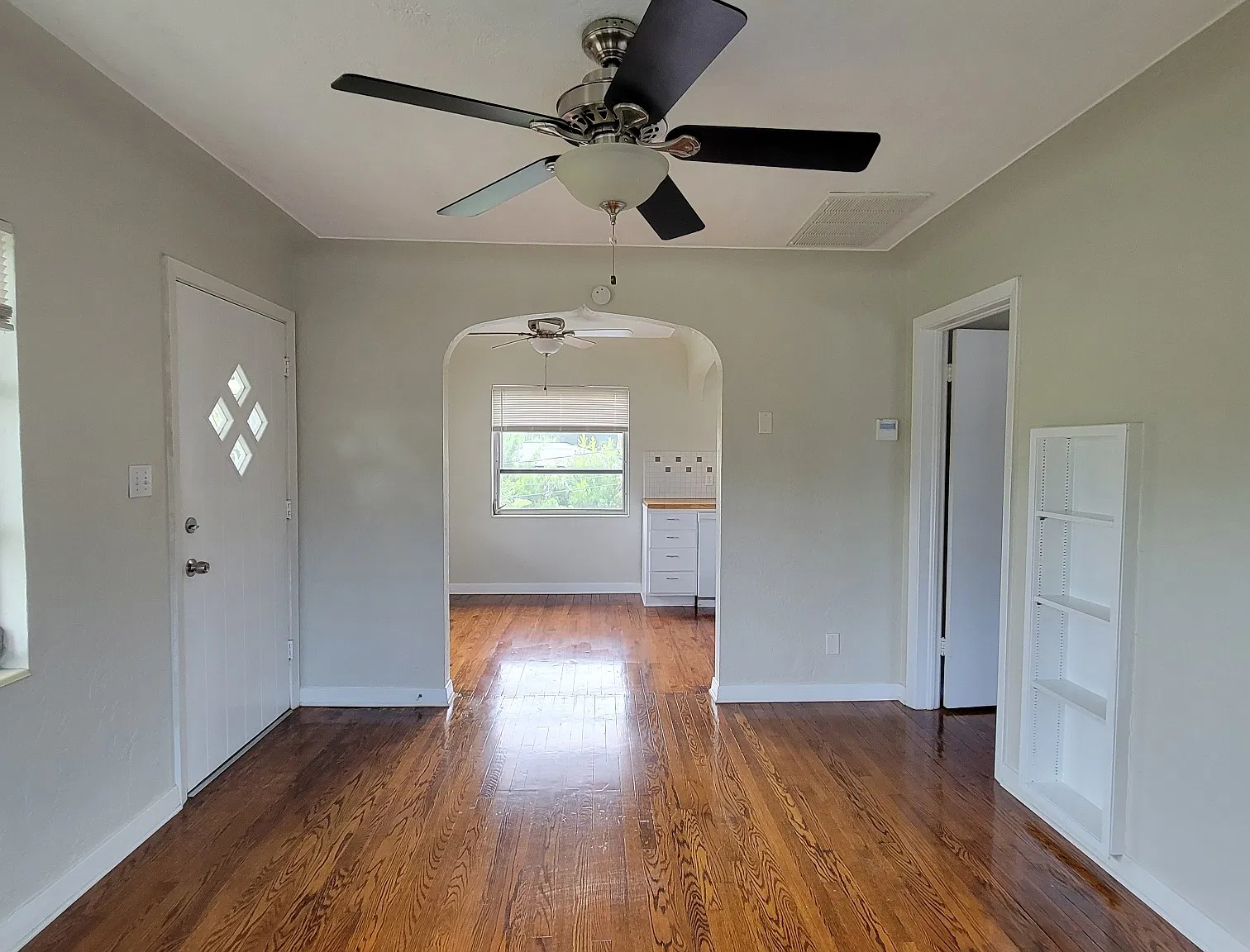 1 bed, 600 sqft, $1,595 — Photo 4