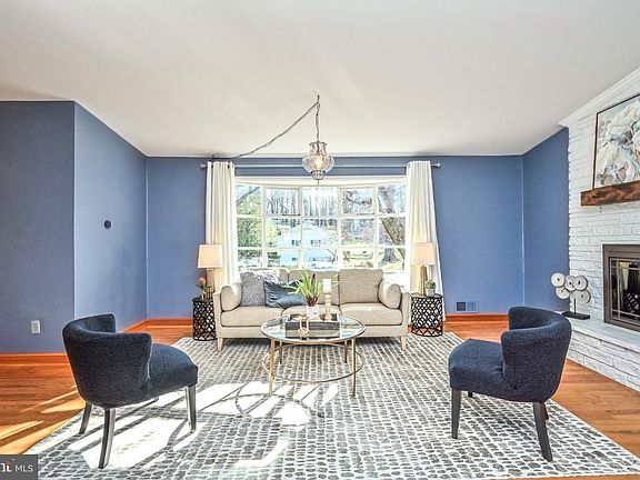 5th image of 7232 Brookcrest Pl