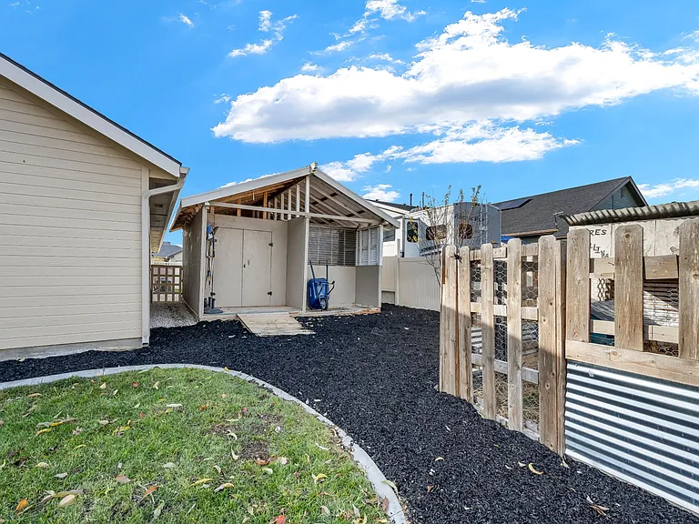 15648 Cumulus Way — Photo 37