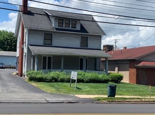 131 Poland Ave, Struthers, OH 44471