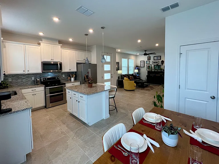 1151 Boardwalk Pl — Photo 4