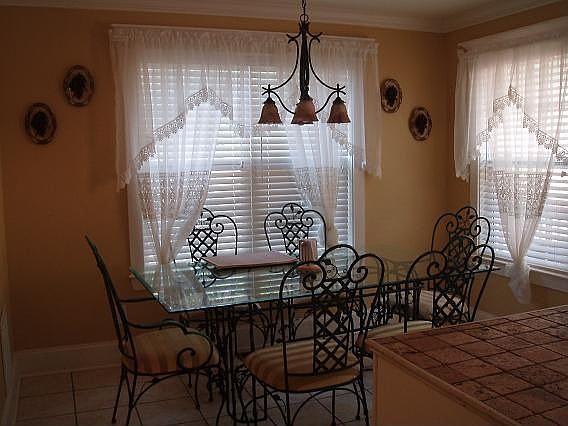Sunny breakfast area