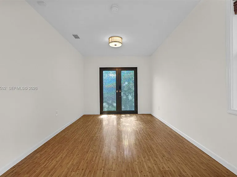 126 NW 48th St — Photo 25