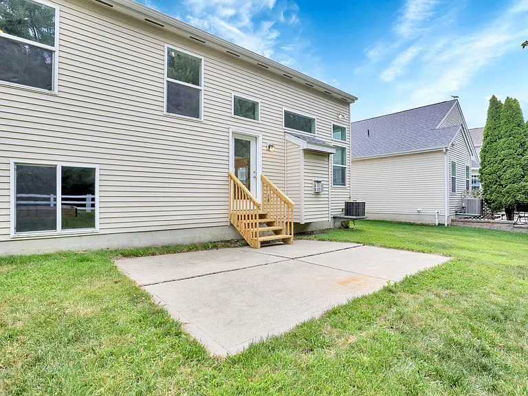 7236 Upper Albany Dr — Photo 61