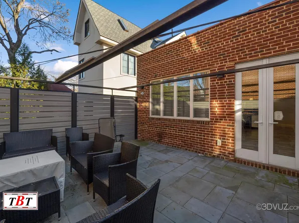 2107 Avenue N image 54 of 58