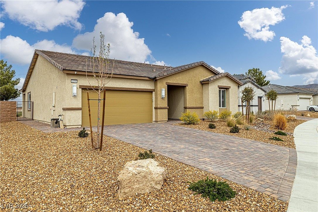 4096 E Cactus Canyon Dr