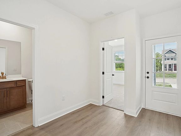 Entry For representation purposes only. Options and layout may vary by community and home plan.