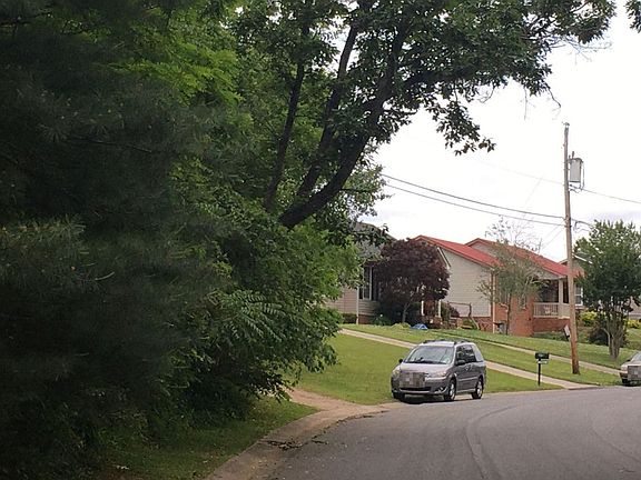 4th image of 6041 Kenridge Cir
