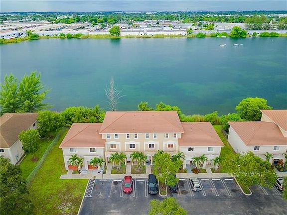 3rd image of 14070 NW 17th Ave #14070