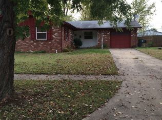407 Rodman Cres, Muskogee, OK 74403