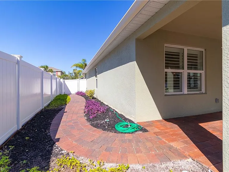 26987 Wildwood Pines Ln — Photo 20