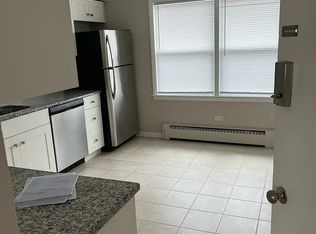 1950 Parkside Dr #I-5, Park Ridge, IL 60068