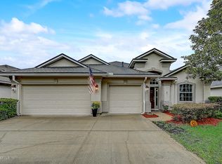 6488 Silver Glen Dr, Jacksonville, FL 32258
