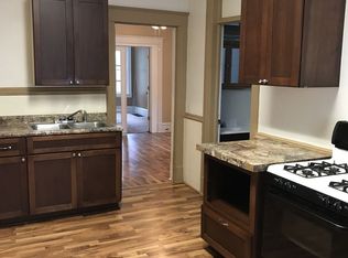 2513 W 2nd St #1, Duluth, MN 55806