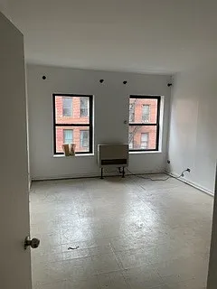20 Orchard St #4-R — Photo 6