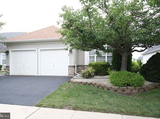 15 Provence Dr, Manchester, NJ 08759