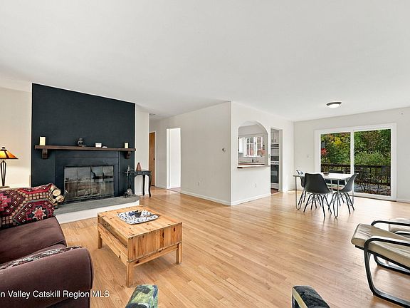 5th image of 35 Birch Lane