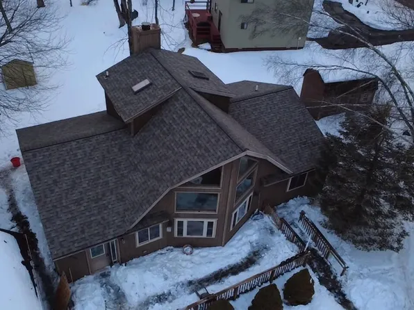 64 Highpoint Dr, Lake Ariel, PA 18436