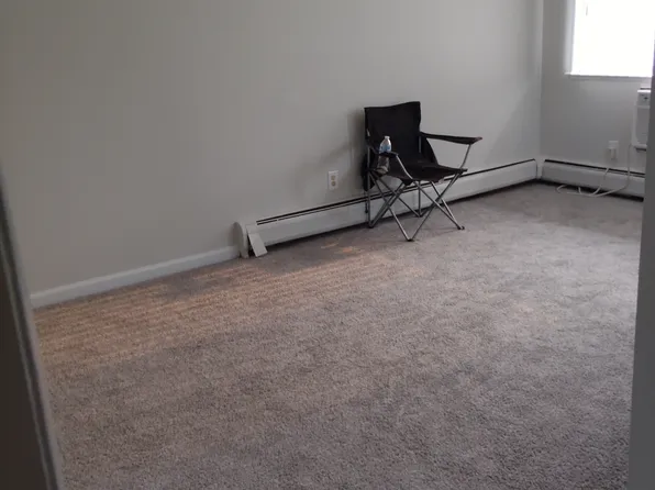 4201 Ferris Ave #4, Lincoln Park, MI 48146