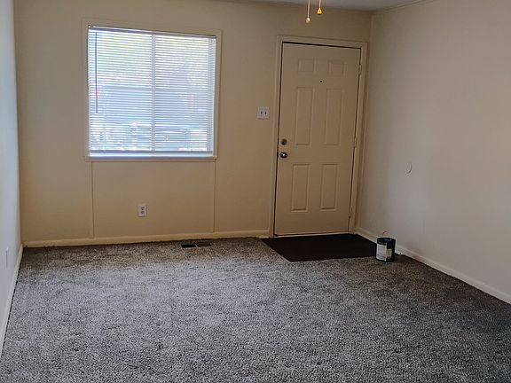 4th image of 112 Latona Ln