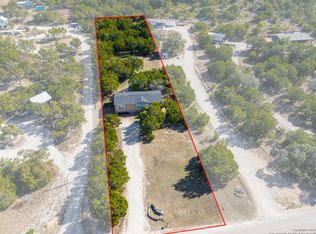 670 Regina Dr, Canyon Lake, TX 78133