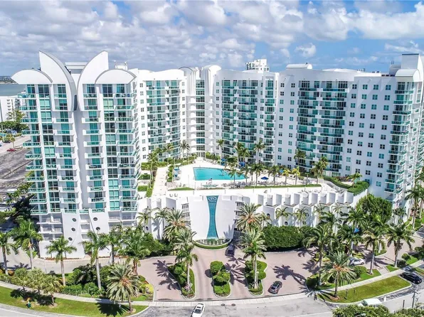 7900 Harbor Island Dr APT 512, North Bay Village, FL 33141