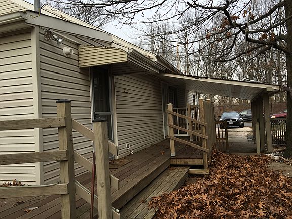 4th image of 402 Lincoln Ave