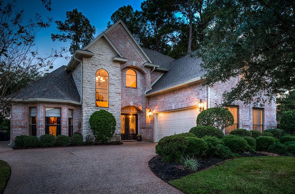 1st image of 76 Sarasota Cir N
