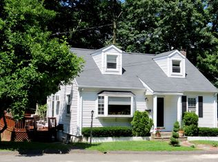 27 Forest Blvd, Ardsley, NY 10502