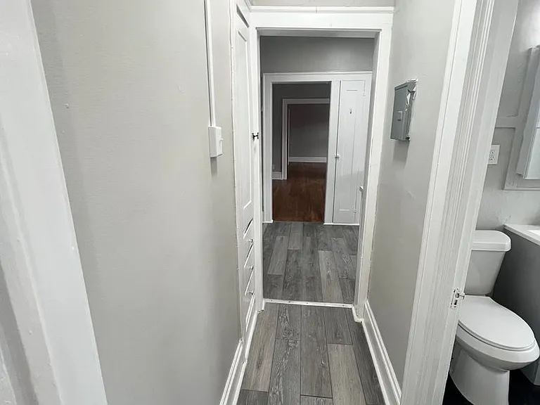 2704 Mayfield Road — Photo 9