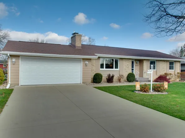 605 6th St, Waunakee, WI 53597
