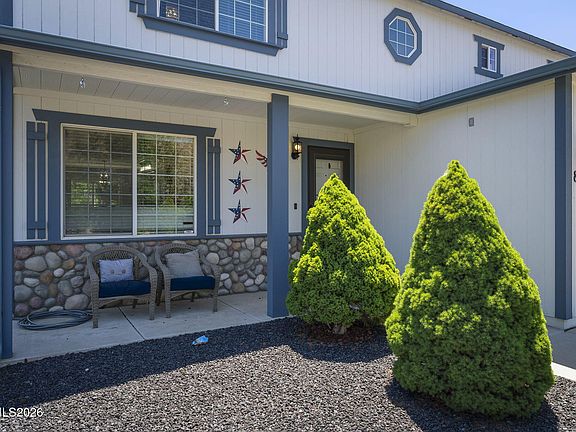 4th image of 18204 Cedar View Dr