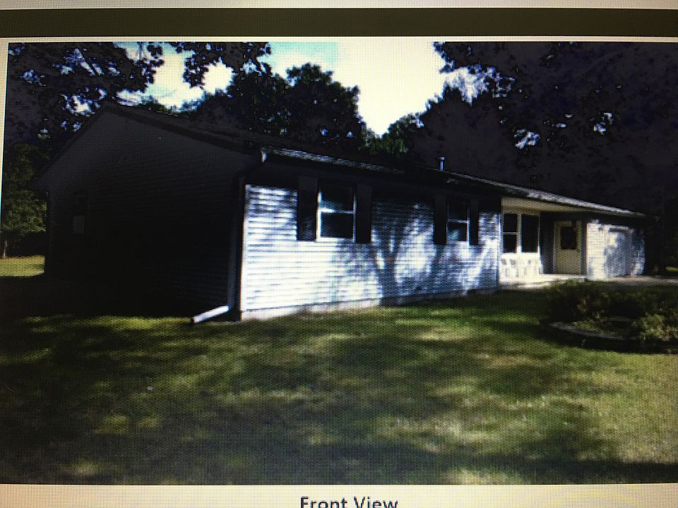 1st image of 807 Little John Ave
