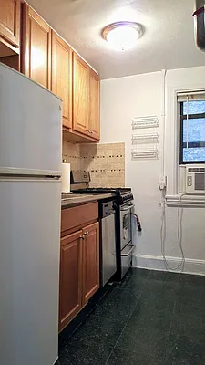 Rented by Keller Williams NYC | media 22