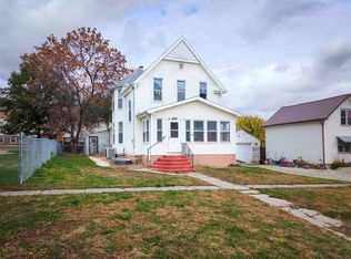 506 Maple St, Stanton, NE 68779