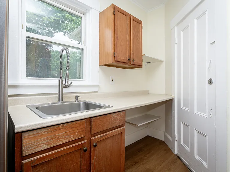 1 Lincoln St #1 — Photo 15