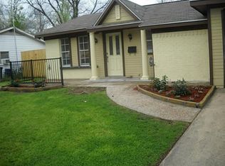 730 Rolling Ridge Dr, Lewisville, TX 75067